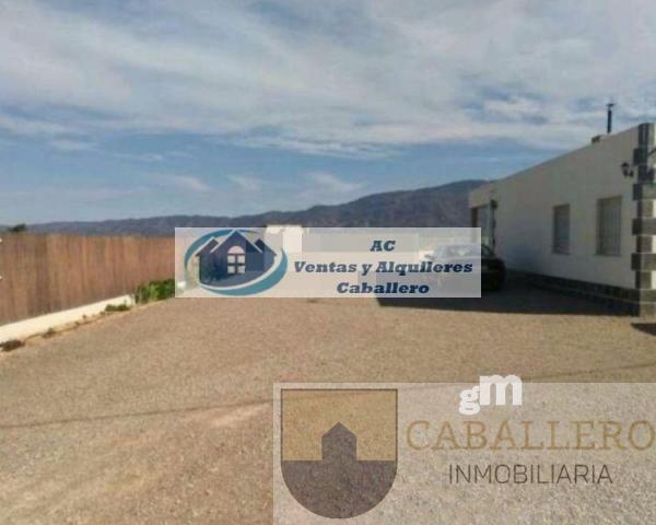 For sale of chalet in Murcia