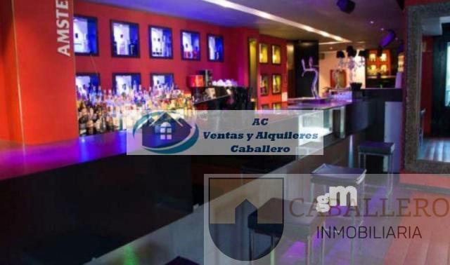 For share of commercial in Murcia