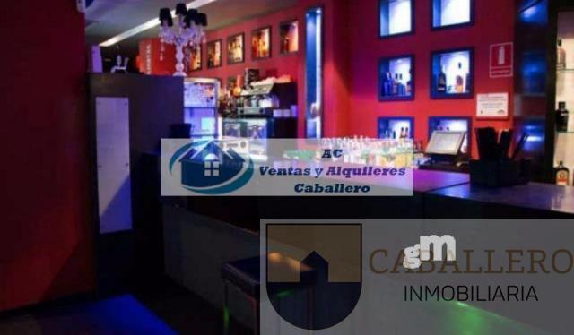 For share of commercial in Murcia