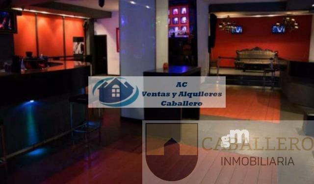 For share of commercial in Murcia