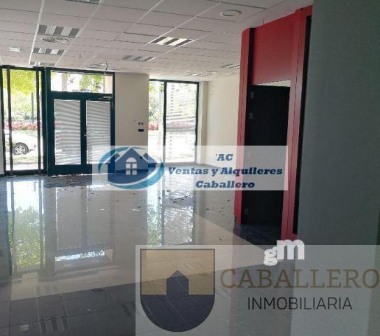 Alquiler de local comercial en Murcia