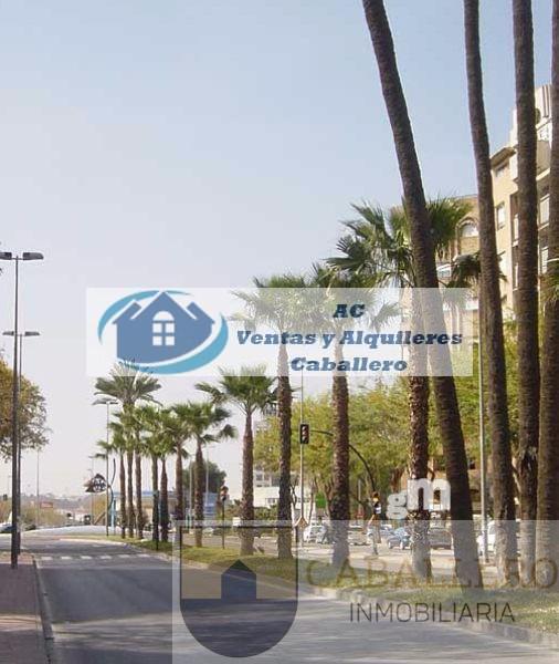 For rent of commercial in Murcia