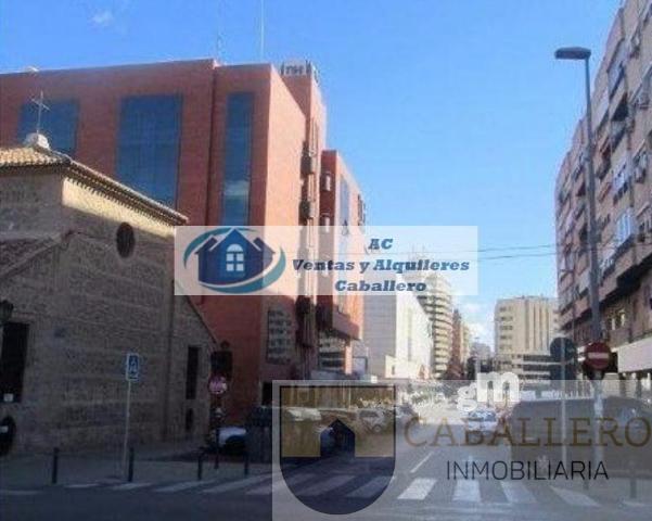 Alquiler de local comercial en Murcia