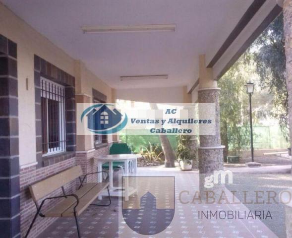 For sale of chalet in Murcia