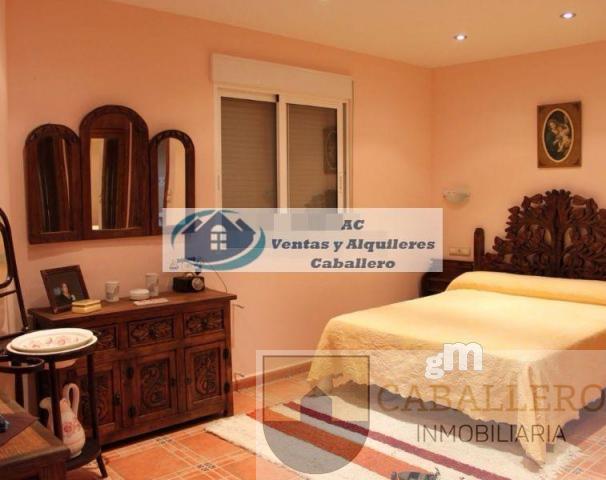 For sale of chalet in Murcia