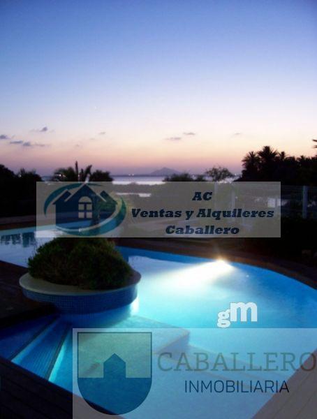 For sale of chalet in La Manga del Mar Menor