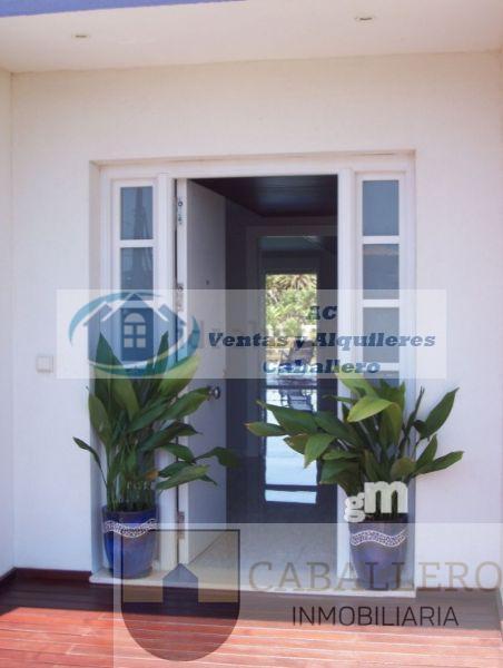 For sale of chalet in La Manga del Mar Menor