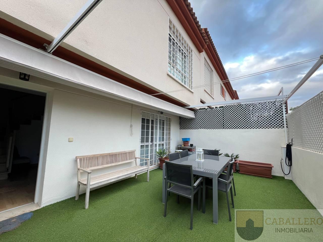 For sale of duplex in Murcia