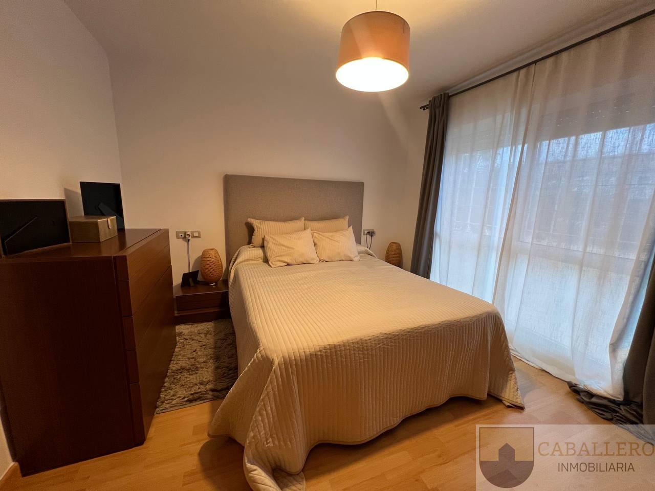 For sale of duplex in Murcia