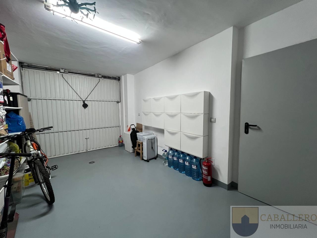 For sale of duplex in Murcia