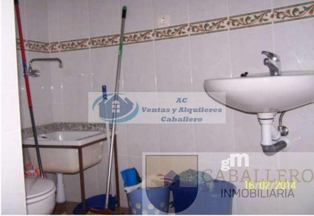 For sale of commercial in Murcia