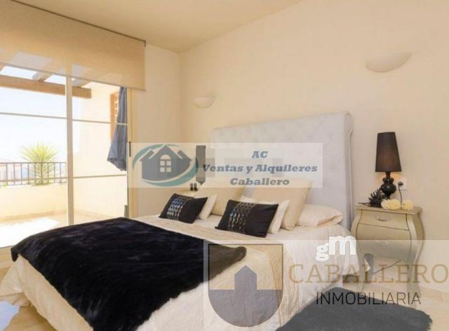 For sale of duplex in Finestrat