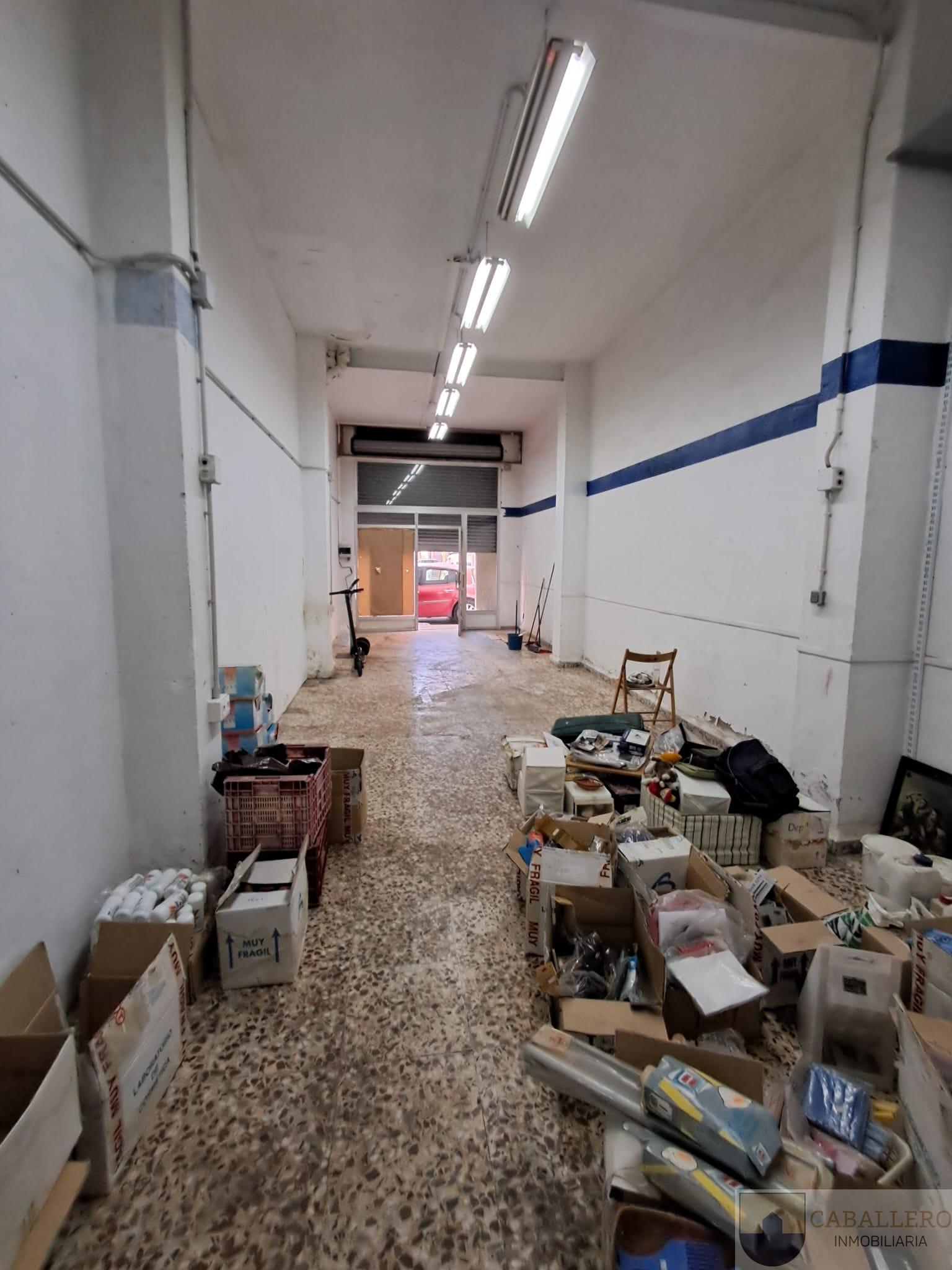 For rent of commercial in Murcia