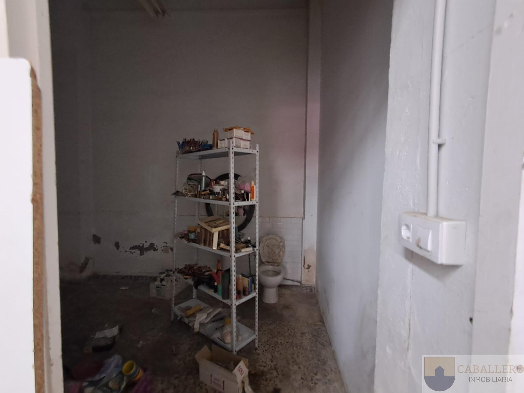 For rent of commercial in Murcia