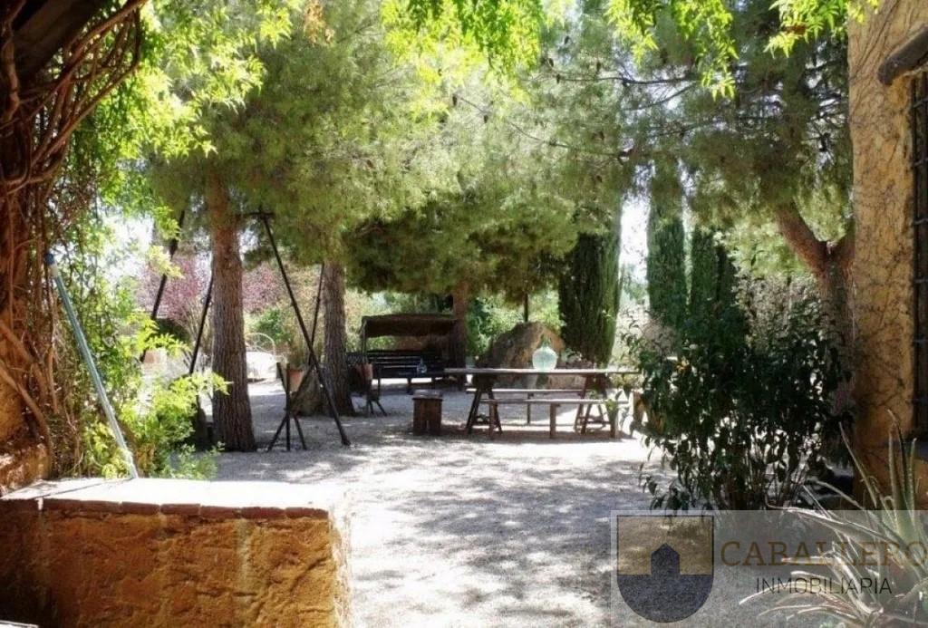 For sale of chalet in Murcia