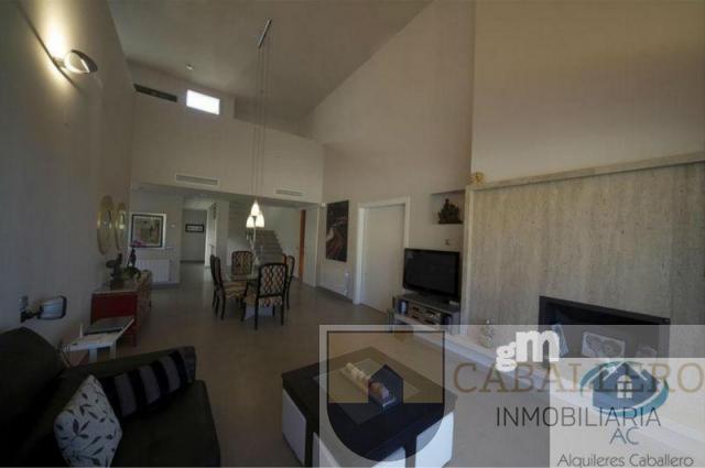 For sale of chalet in Murcia
