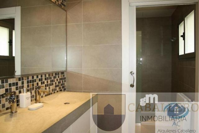 For sale of chalet in Murcia