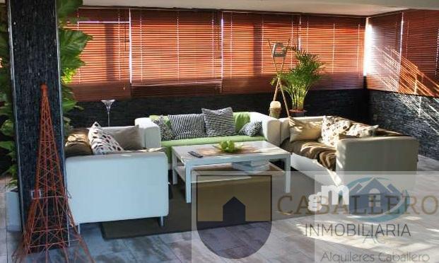 For sale of penthouse in Murcia