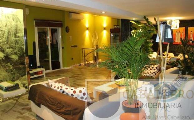 For sale of penthouse in Murcia