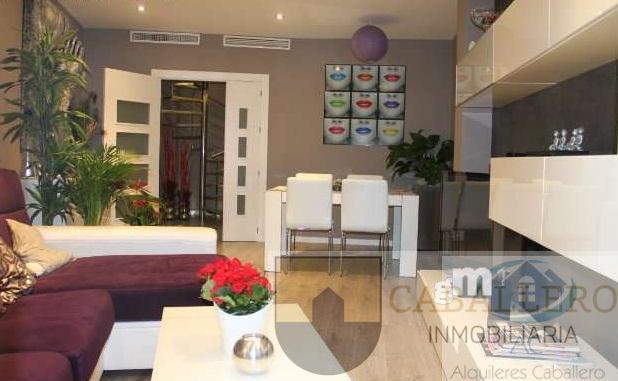 For sale of penthouse in Murcia