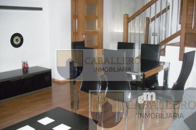 For sale of penthouse in Murcia