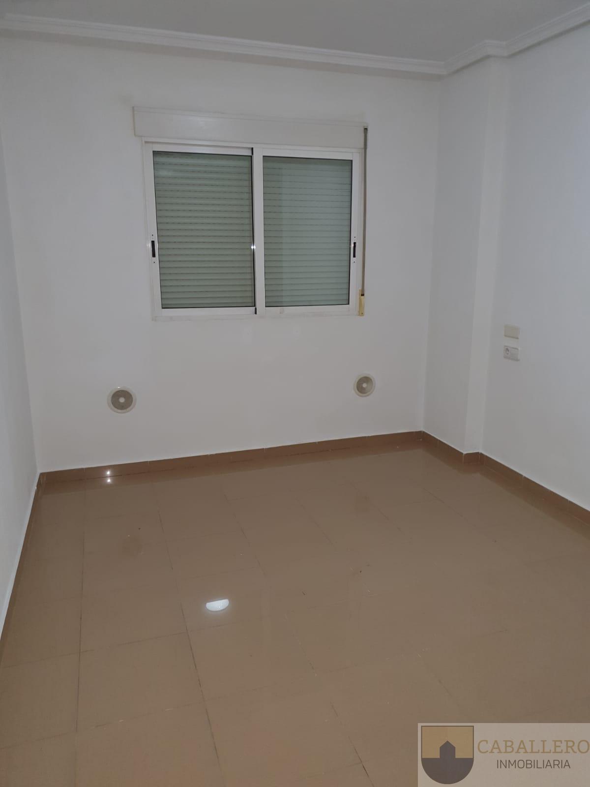 For rent of flat in Murcia