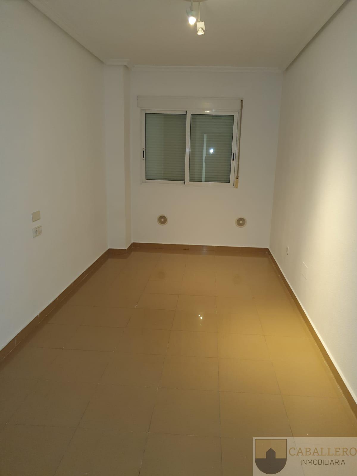 For rent of flat in Murcia
