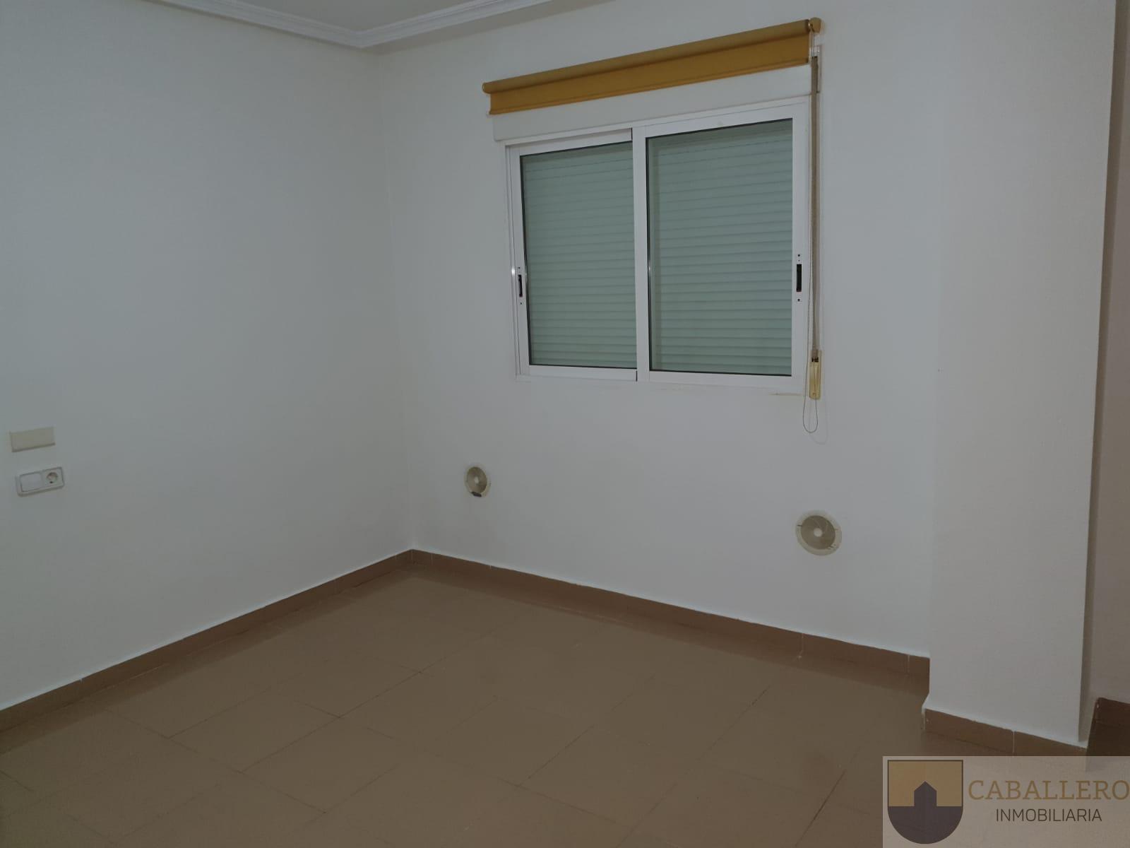 For rent of flat in Murcia