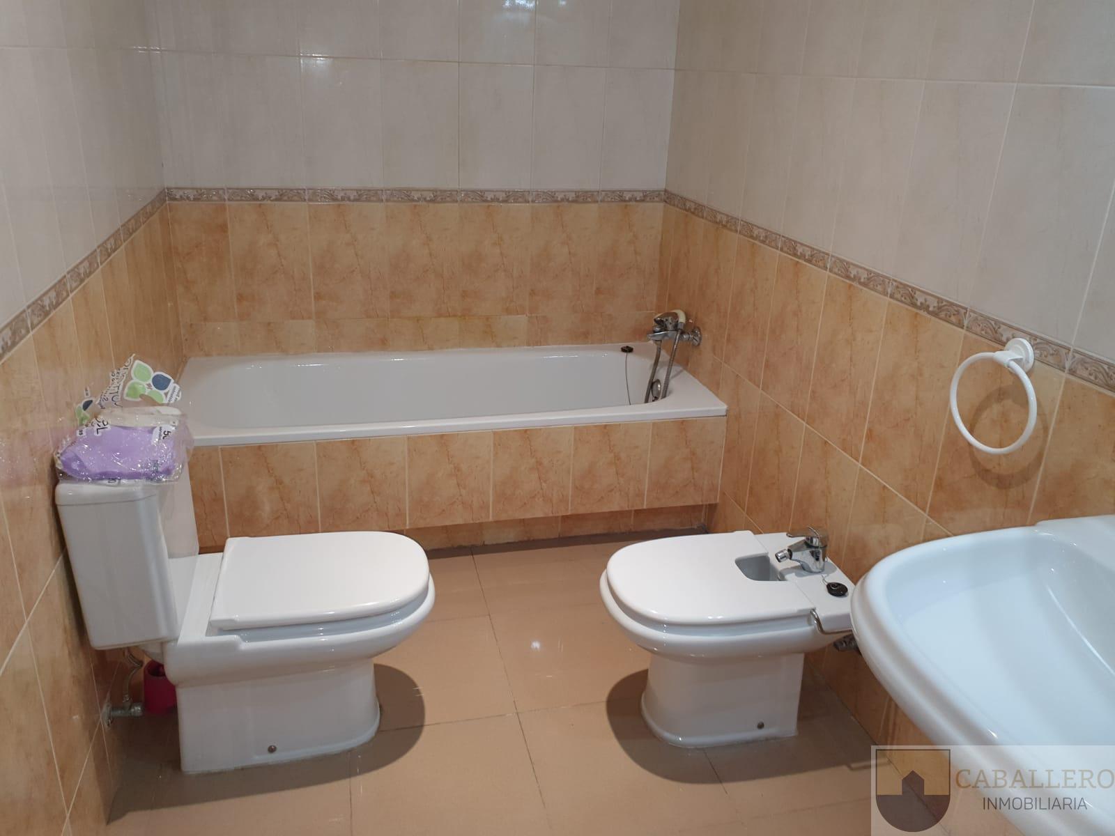 For rent of flat in Murcia
