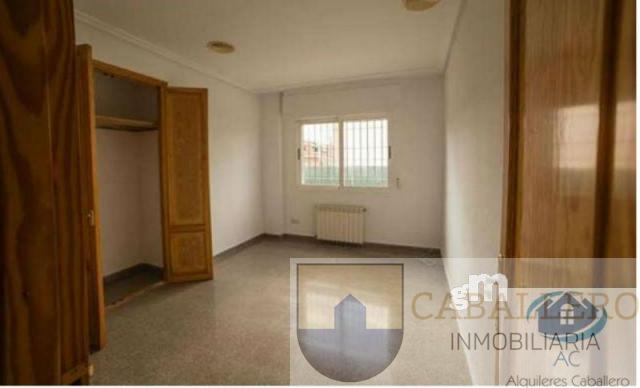 For sale of chalet in Murcia