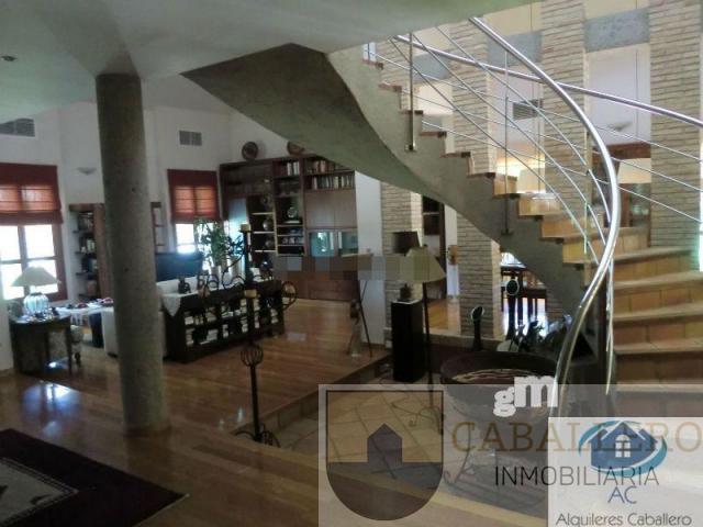 For sale of chalet in Murcia