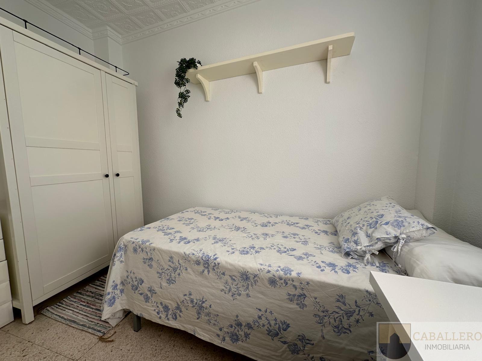 For rent of flat in Murcia