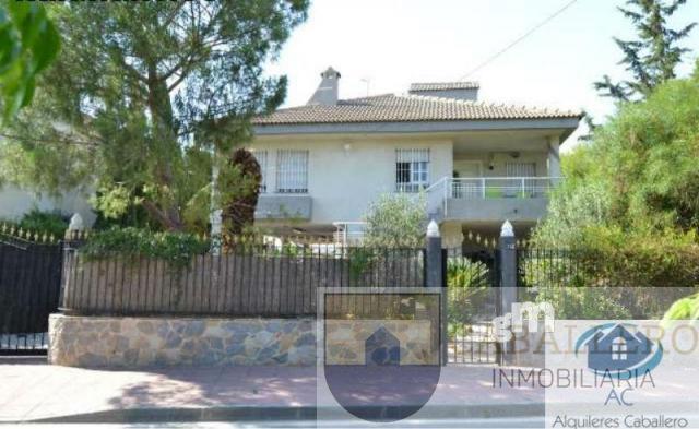 For sale of chalet in Murcia
