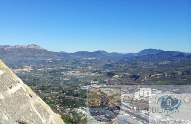 For sale of land in Alcoy