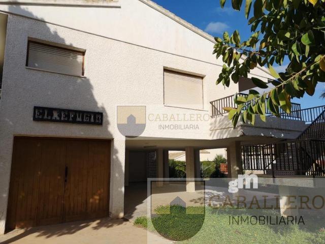 For sale of chalet in Alicante