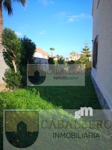 Venta de chalet en Alicante