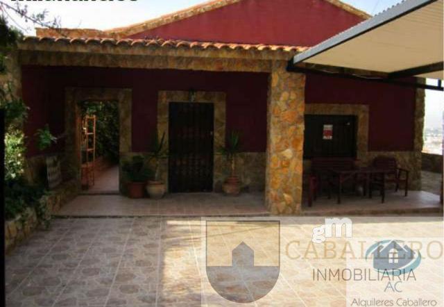 For sale of chalet in Murcia