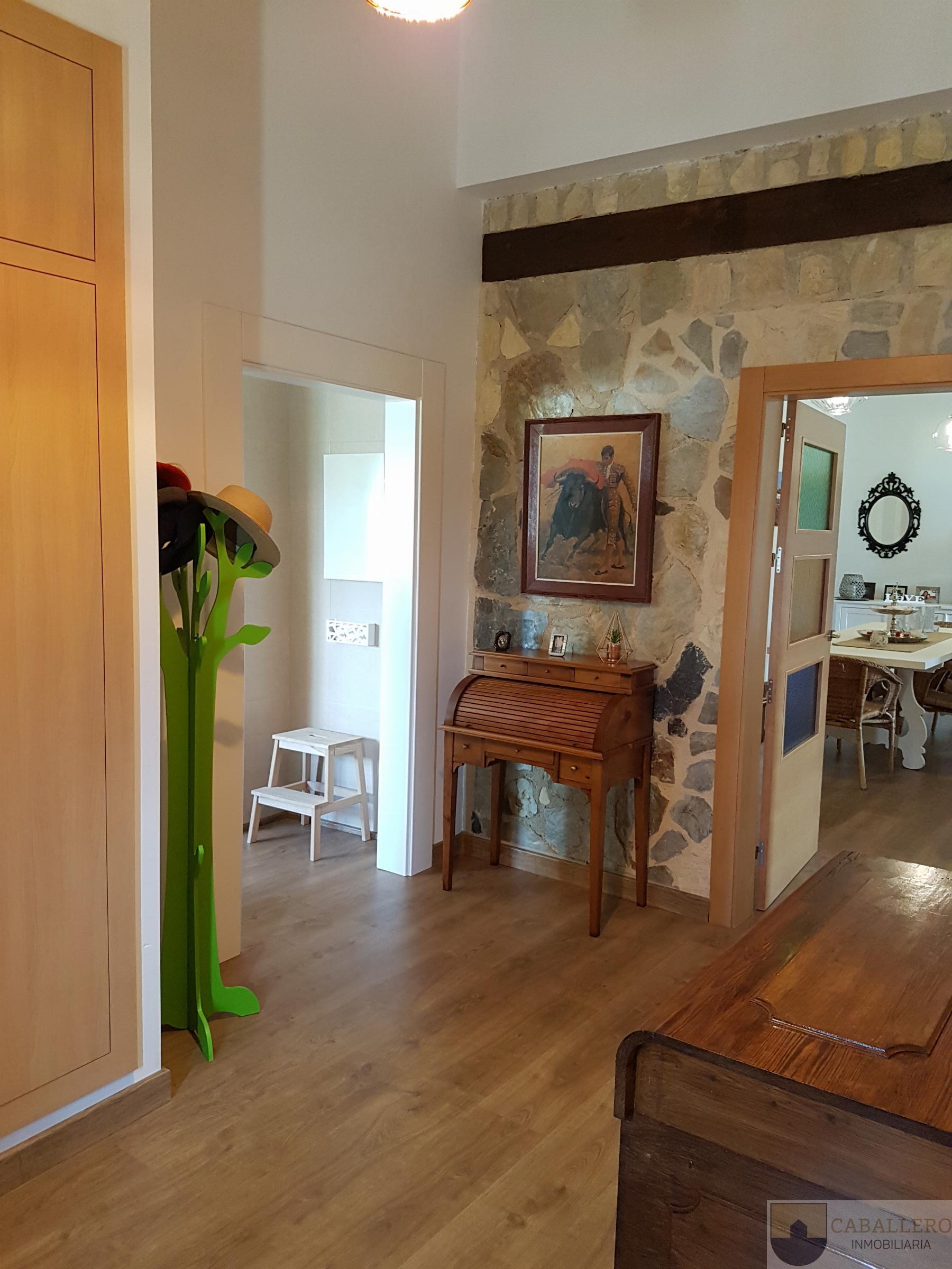 For sale of chalet in Murcia