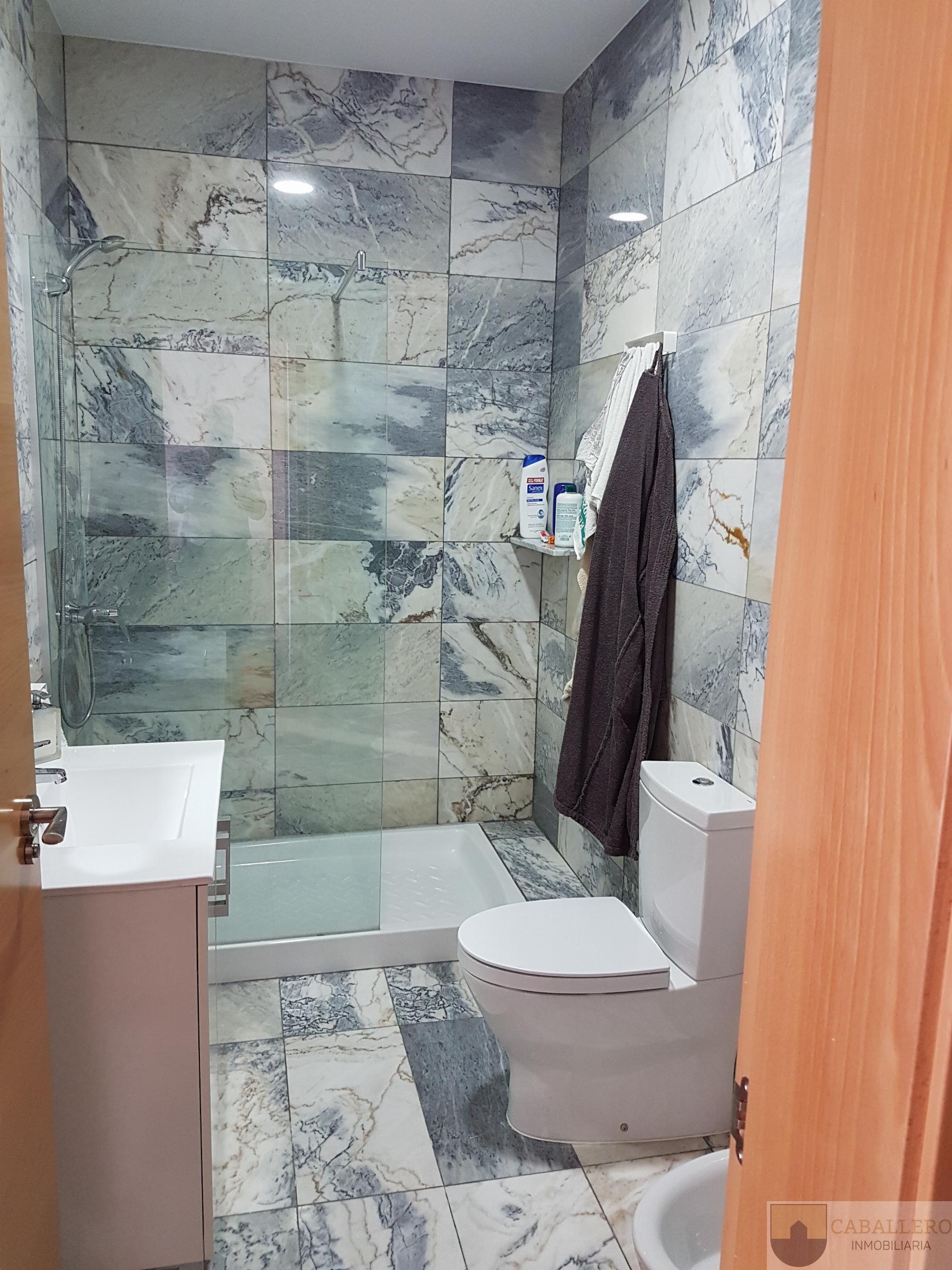 For sale of chalet in Murcia
