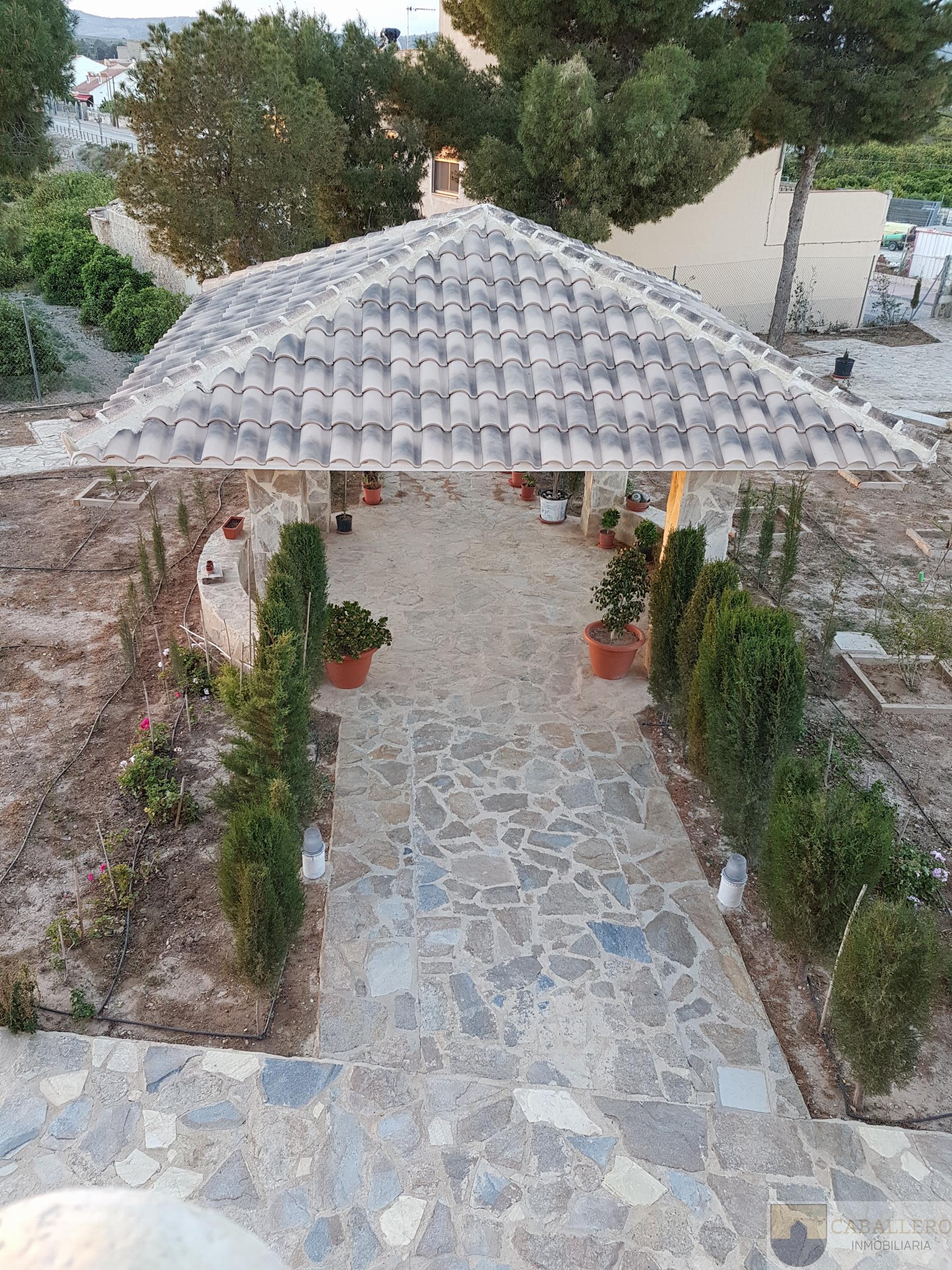 For sale of chalet in Murcia