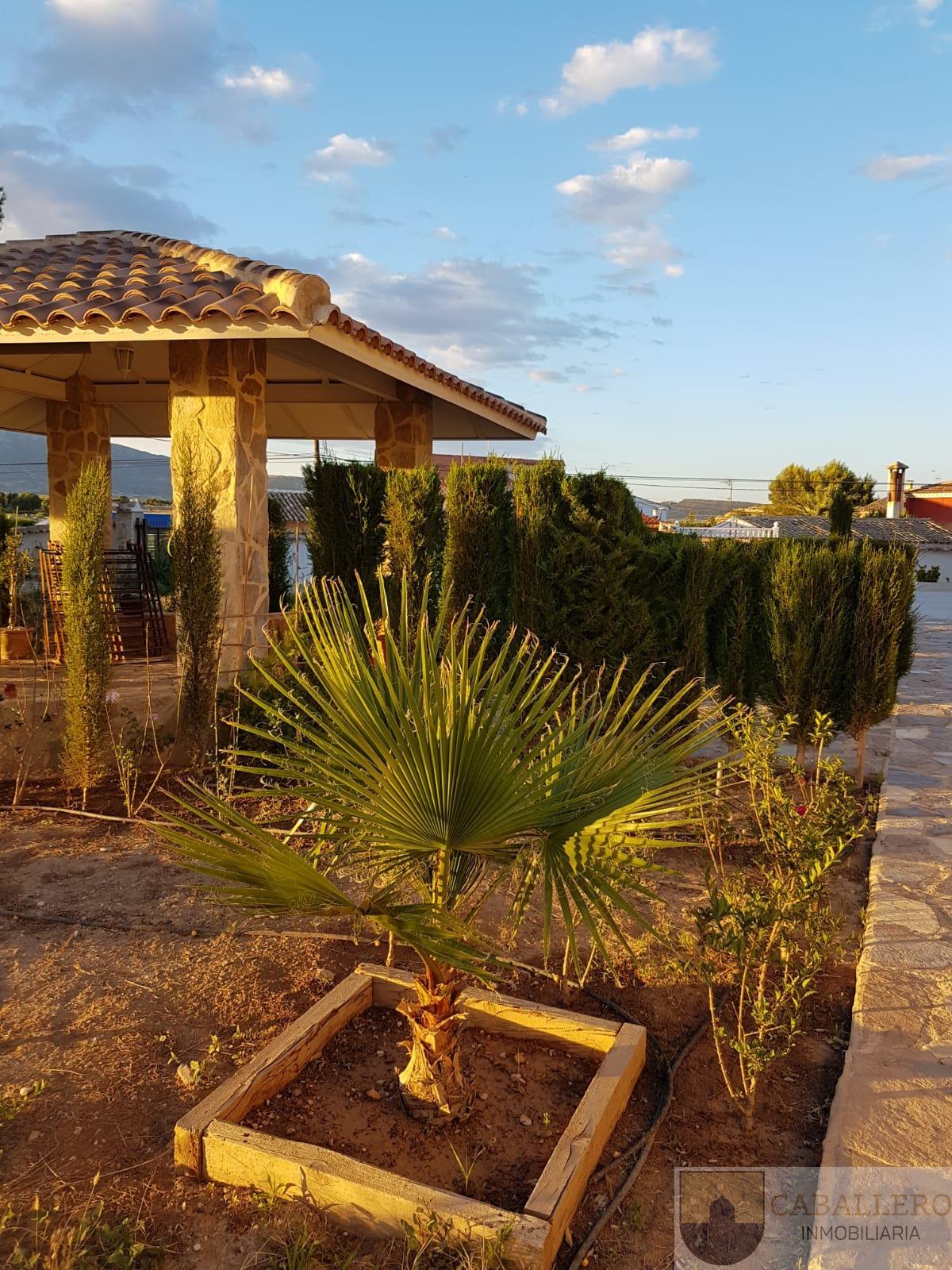 For sale of chalet in Murcia