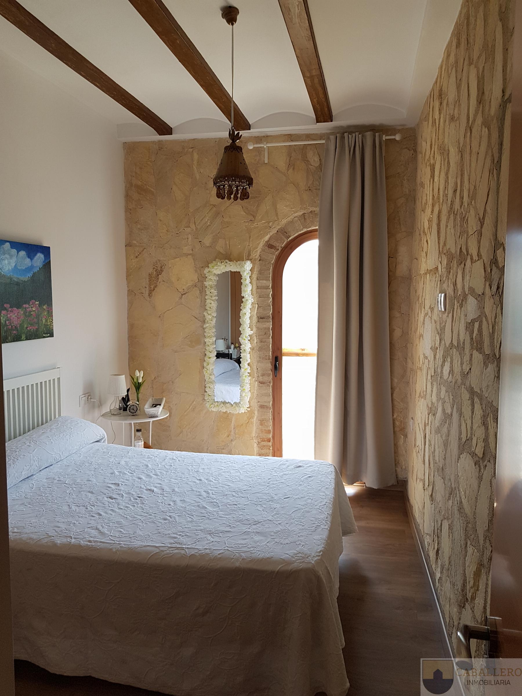 For sale of chalet in Murcia