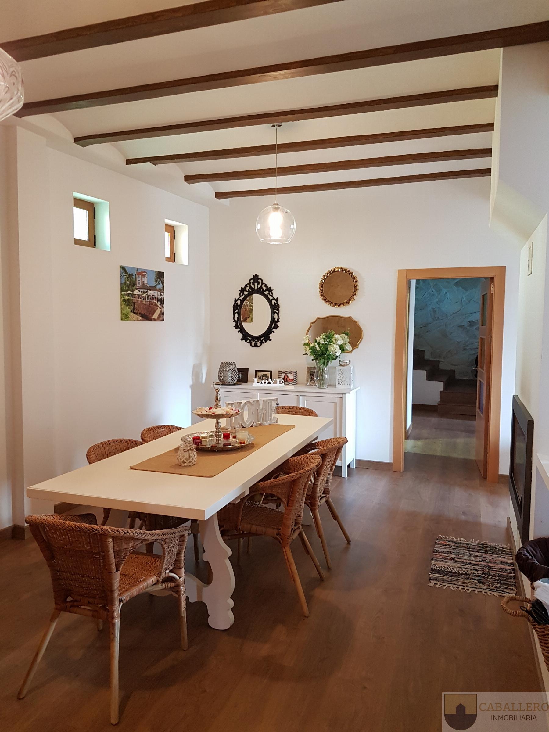 For sale of chalet in Murcia