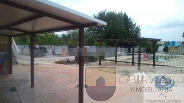 For sale of chalet in Murcia