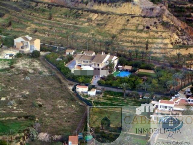 For sale of chalet in Murcia