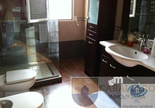 For sale of chalet in Murcia