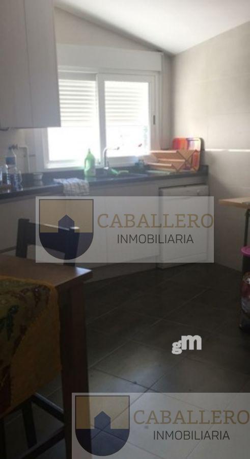 For sale of penthouse in Murcia