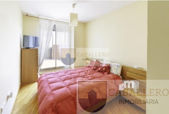 For sale of penthouse in Murcia