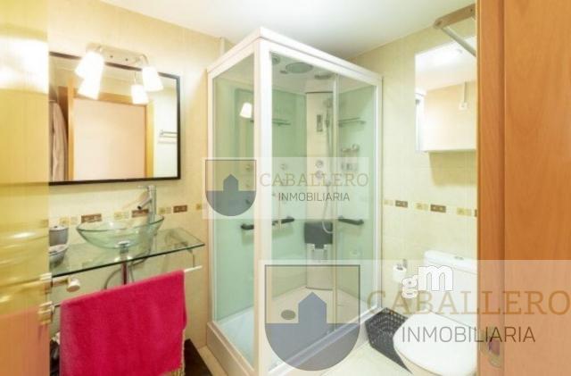 For sale of penthouse in Murcia