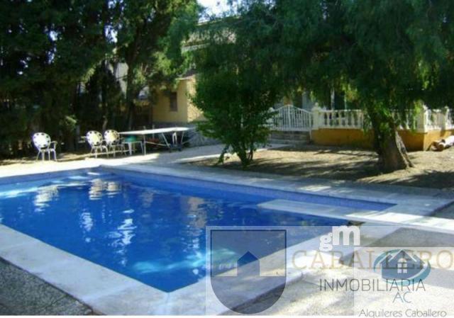 For sale of chalet in Murcia